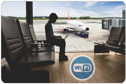 Çoğu bekleme salonlarında bedava WiFi, internet bağlantısı bulunmakta.